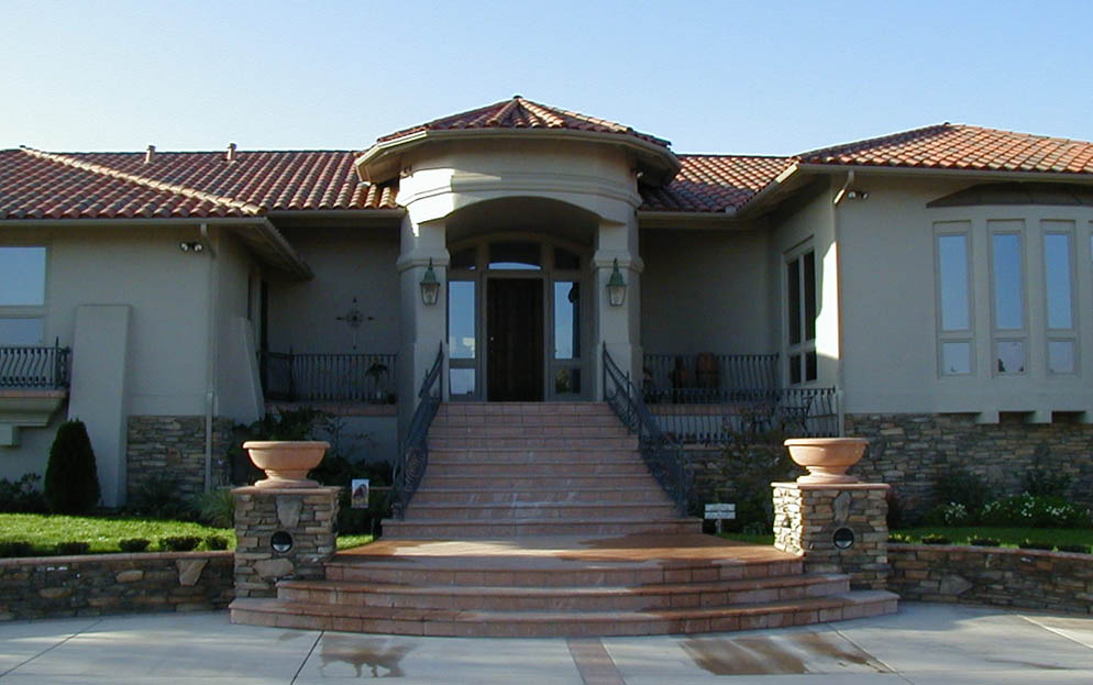 Collins Residence Image 4