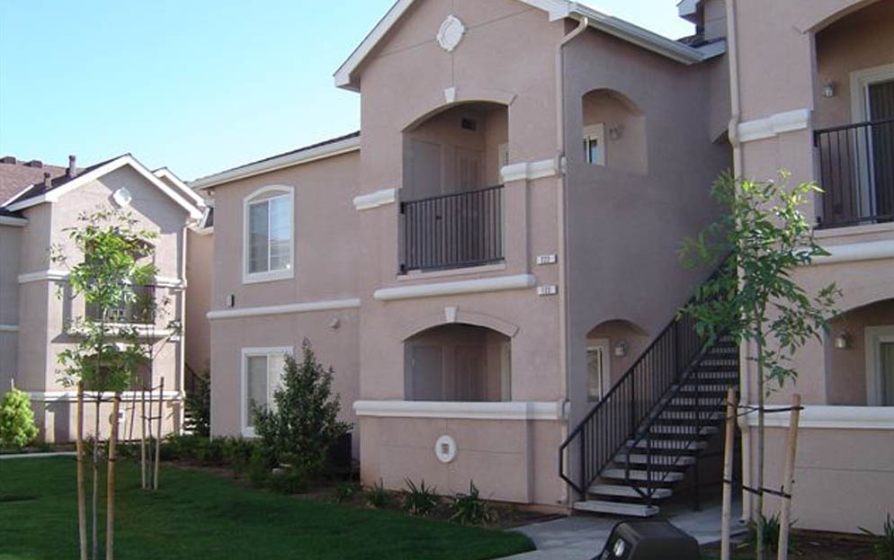 Valley Oak Image 13